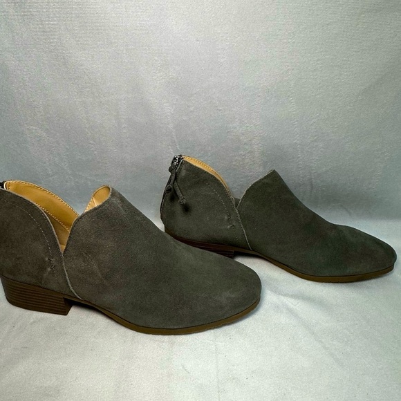 New KENNETH COLE REACTION concrete side way ankle booties Sz 9.5 - Picture 1 of 7
